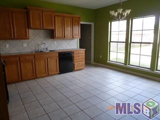 5th image of 40308 Creekway Cove Ct
