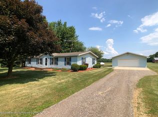 6788 N Scott Rd, Saint Johns, MI 48879