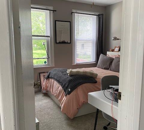5th image of 4315 Apple Ave
