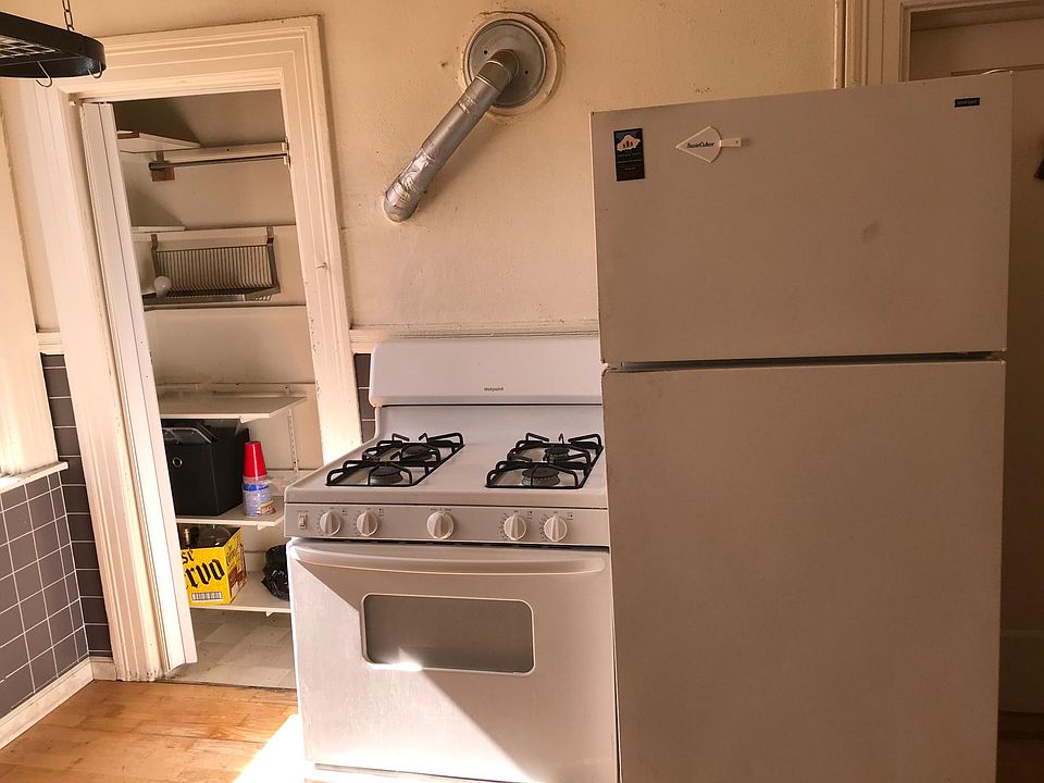 1st image of 3 Avenue N #414