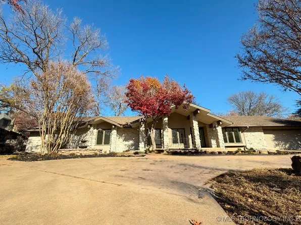 7425 S College Pl, Tulsa, OK 74136