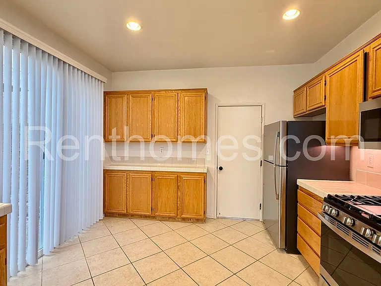 11065 Caminito Arcada — Photo 7