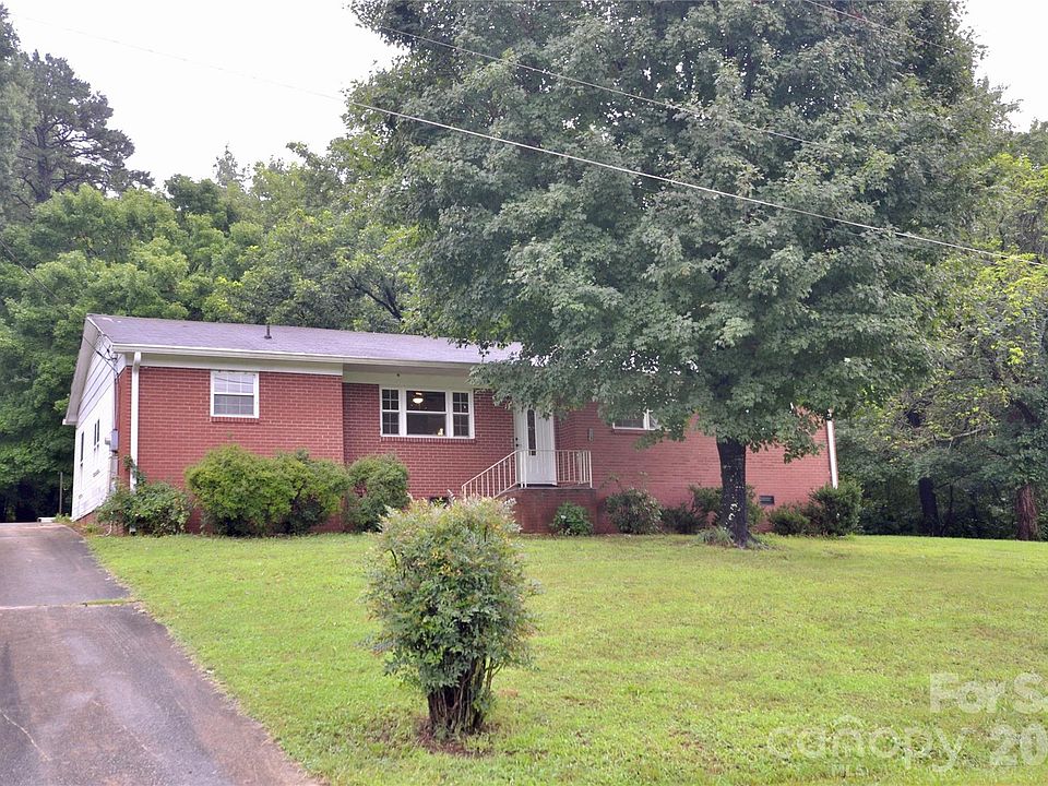 1st image of 2055 Goodson Rd