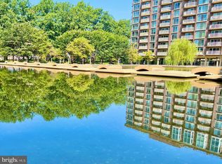 560 N St SW APT N408, Washington, DC 20024