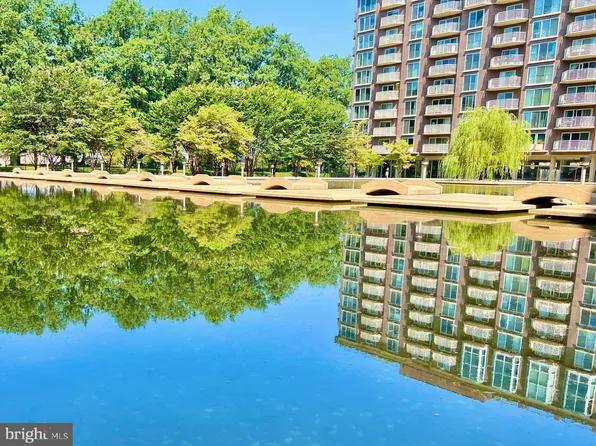 560 N St SW APT N408, Washington, DC 20024
