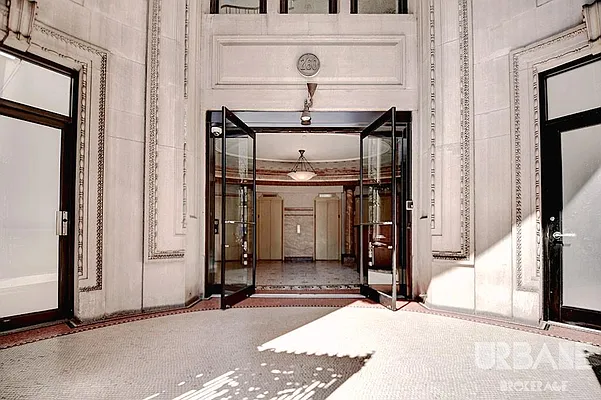 Rented by Urbane Brokerage | media 14