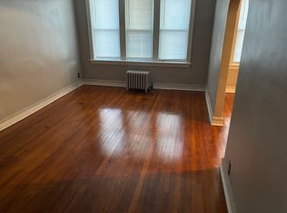 122 W 80th St #1, Chicago, IL 60620