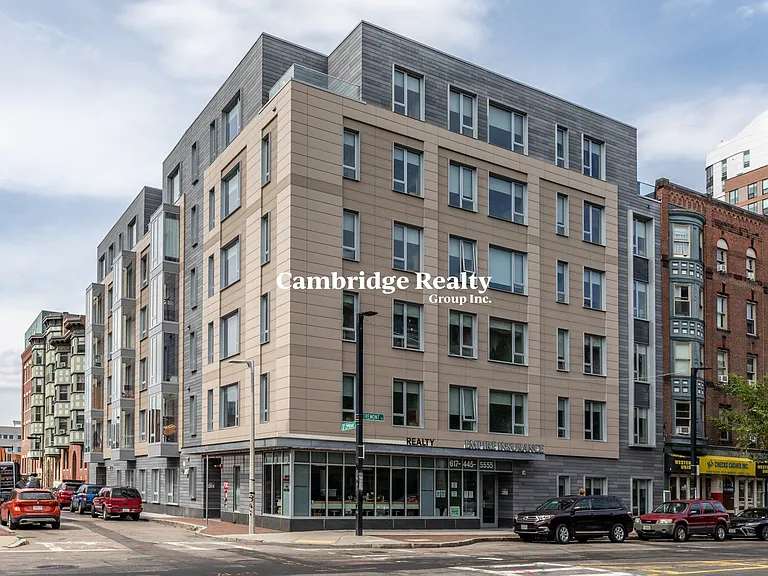 1065 Tremont St #504T — Photo 9