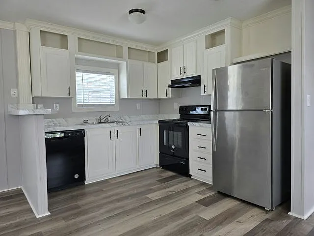 1 bed, 1.0 bath, 640 sqft, $1,715 — Photo 2