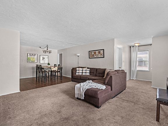 4th image of 88 C St
