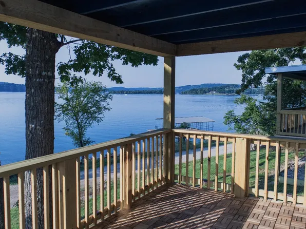 585 Tom Turkey Circle, Reeds Spring, MO 65737