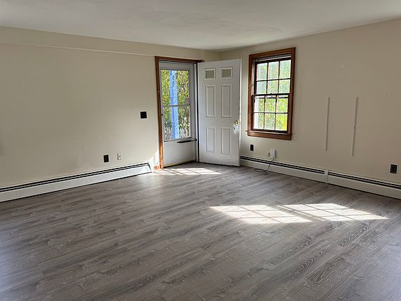 4th image of 233 South St APT 5