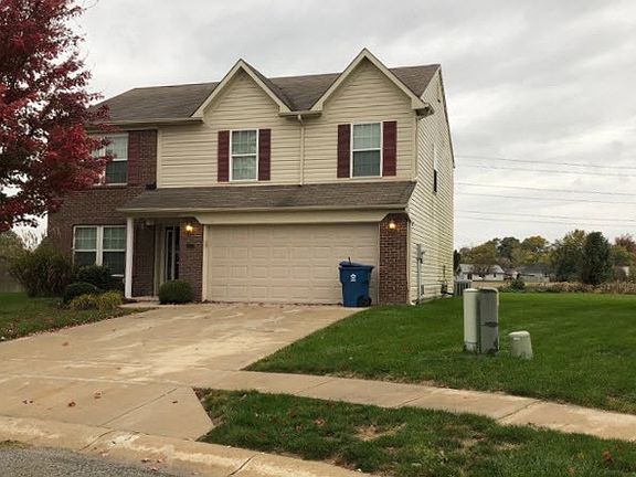 2nd image of 11608 Lone Pine Cir
