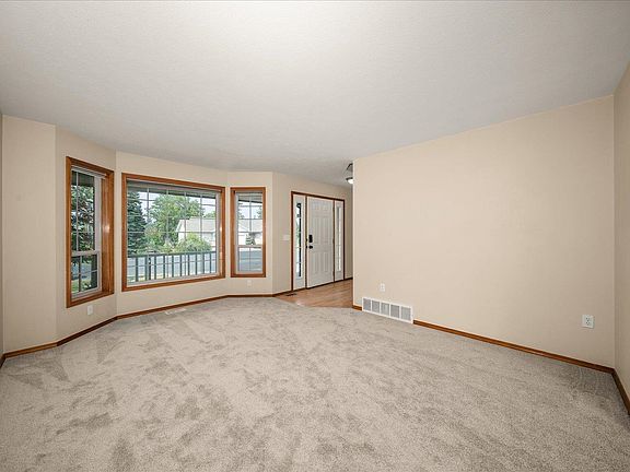 4th image of 3415 S Morrill Dr