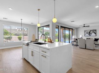 1526 E Glacier Pl, Chandler, AZ 85249