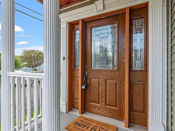 5th image of 31 Booth Rd