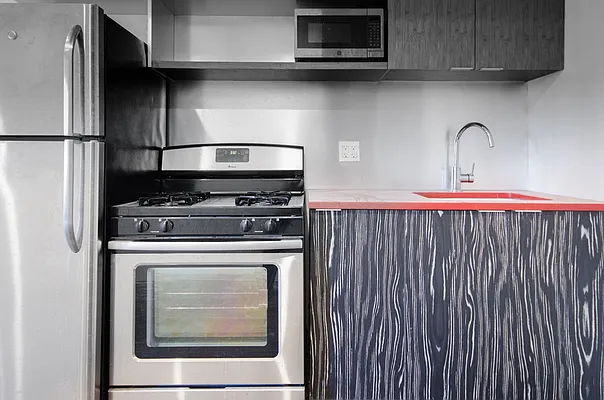 Rented by Brooklyn Group | media 7