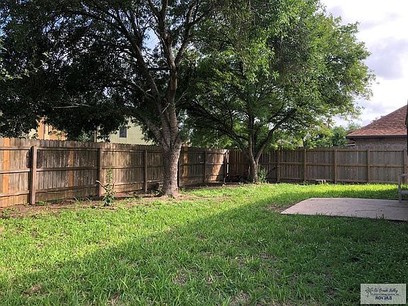 3rd image of 2610 Stone Pine Ct
