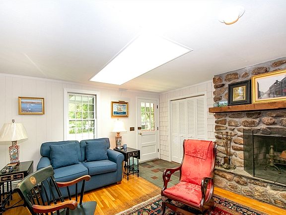 5th image of 4 Old Forge Rd