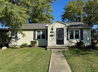 911 S 1st St, Shelbyville, IL 62565