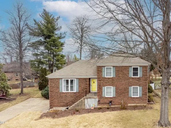 417 Bromwell Dr, Louisville, KY 40245