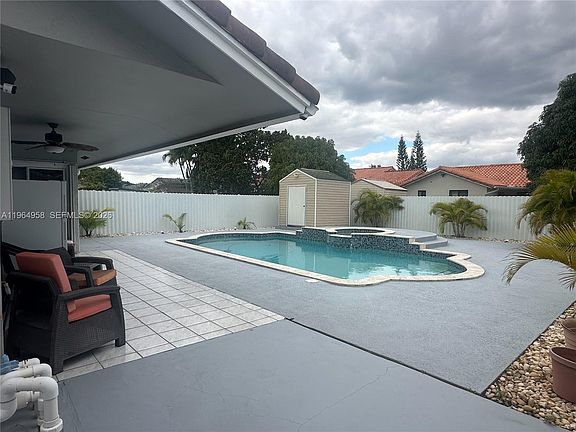 3rd image of 14759 SW 82nd St