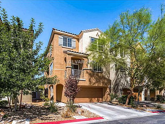 3rd image of 10781 Ackers Dr