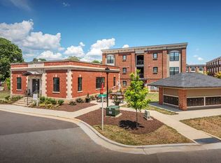 Riverside Flats at Aberfoyle Village, Belmont, NC 28012