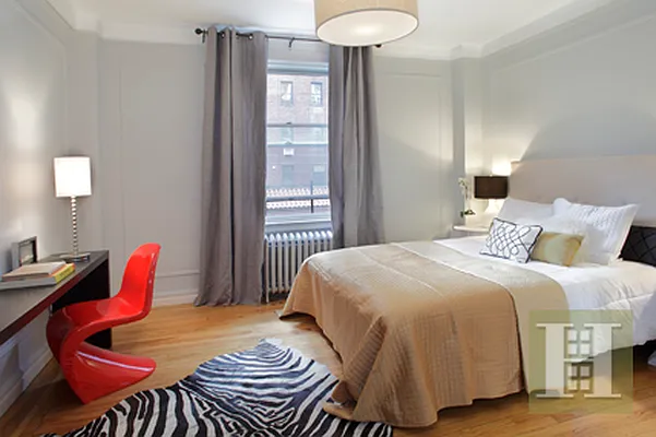 Sold by Halstead Real Estate | media 8