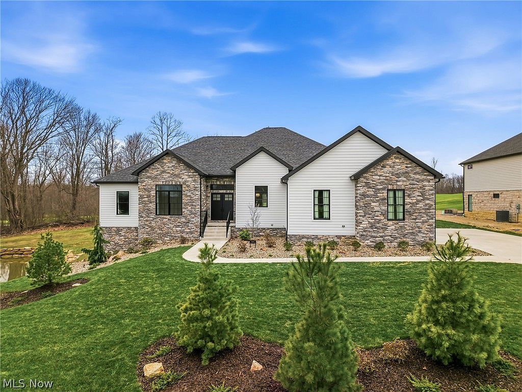 6879 Kyle Ridge Pointe