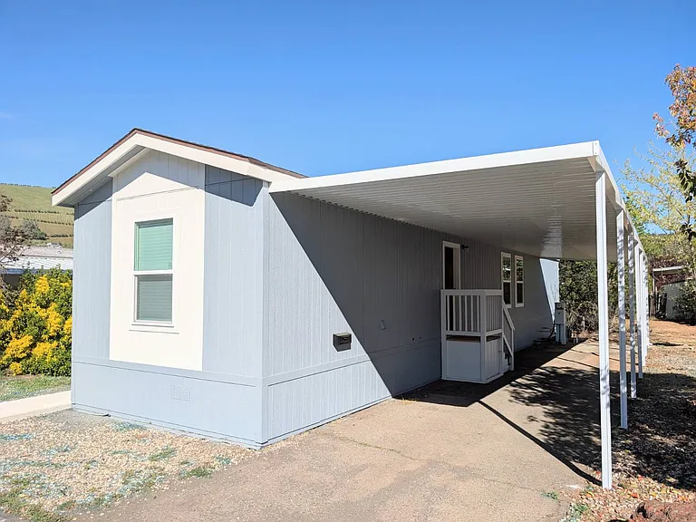 400 Sulphur Bank Dr #39 — Photo 16