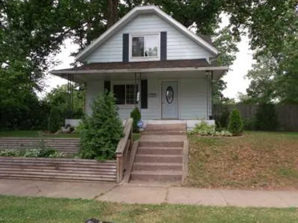1345 N Brookfield St, South Bend, IN 46628