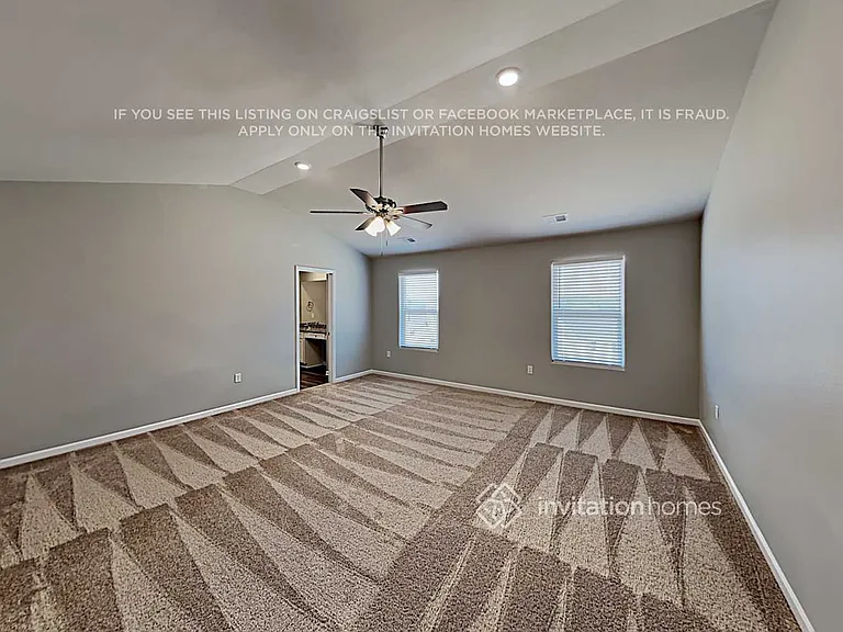 493 Aubrey Woods Dr — Photo 9