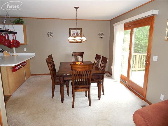 5th image of 10020 Arbor Ln