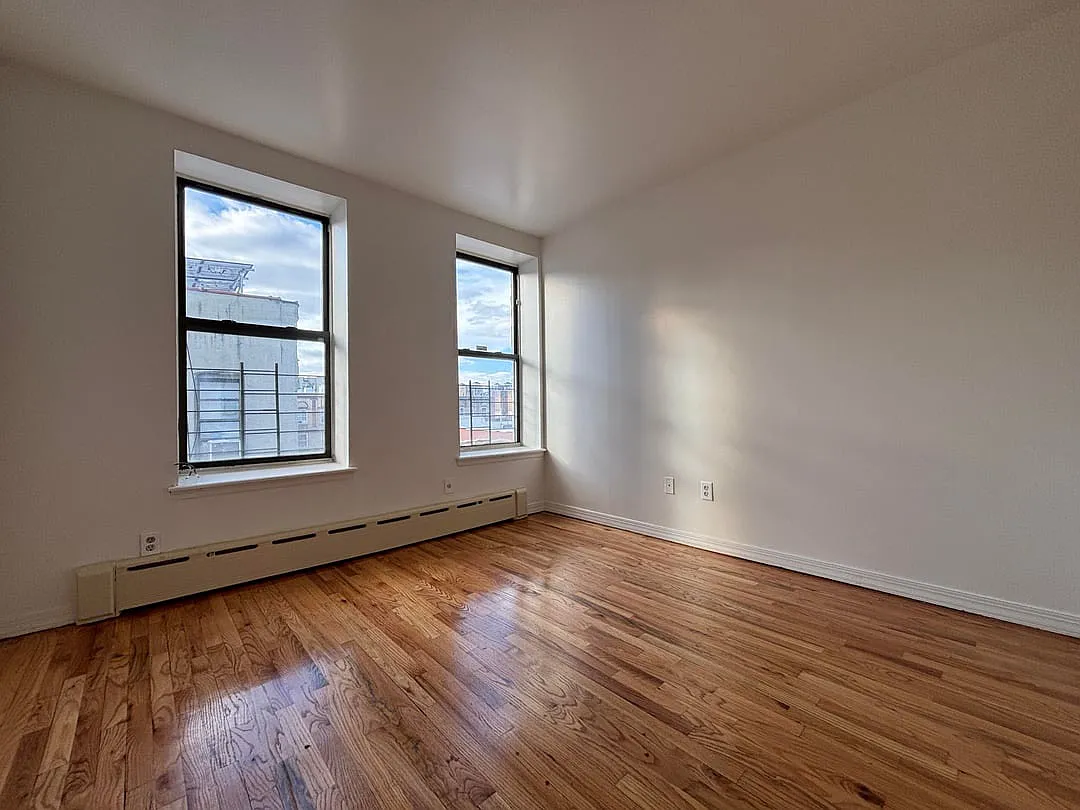 1 bed, 750 sqft, $1,000 — Photo 2