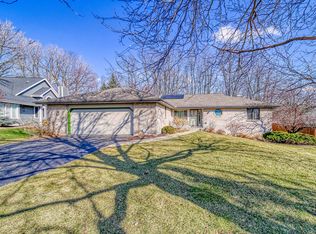 3121 Carefree Dr, Rockford, IL 61114