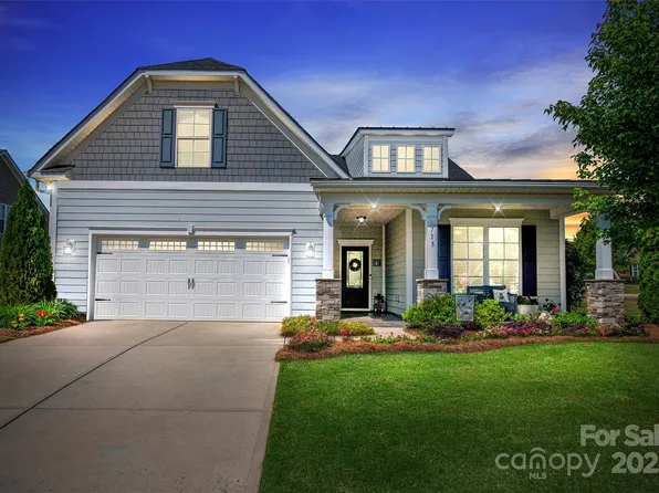 713 Blue Violet Ln, Belmont, NC 28012