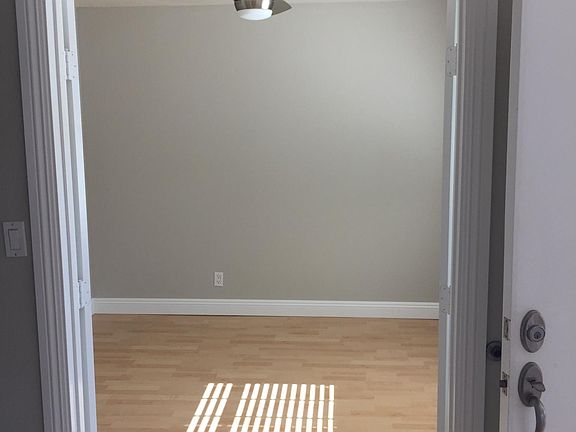 4th image of 400 N Myers St Unit 22