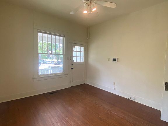 4th image of 415 N Elm St APT B