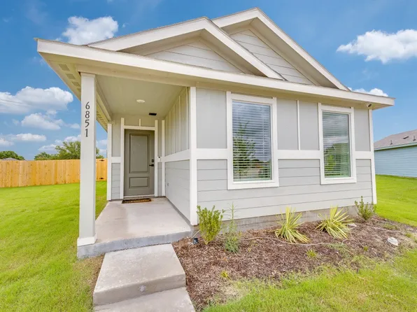6851 Coulter Dr, Princeton, TX 75407