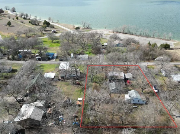 5328 County Road 930, Nevada, TX 75173