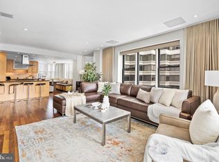 220 Rittenhouse Square, Philadelphia, PA 19103