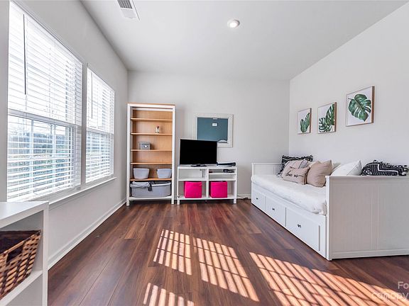 5th image of 2684 Cypress Oak Ln