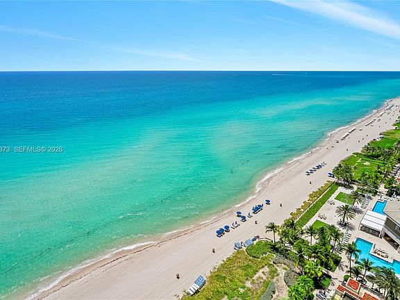 5th image of 16275 Collins Ave APT 2101