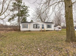 809 Lester Rd, Reading, MI 49274