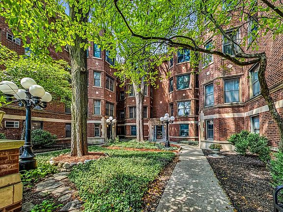 4th image of 936 Washington Blvd APT 2N