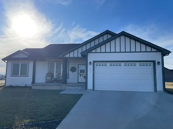 531 Chestnut St, Scott City, KS 67871