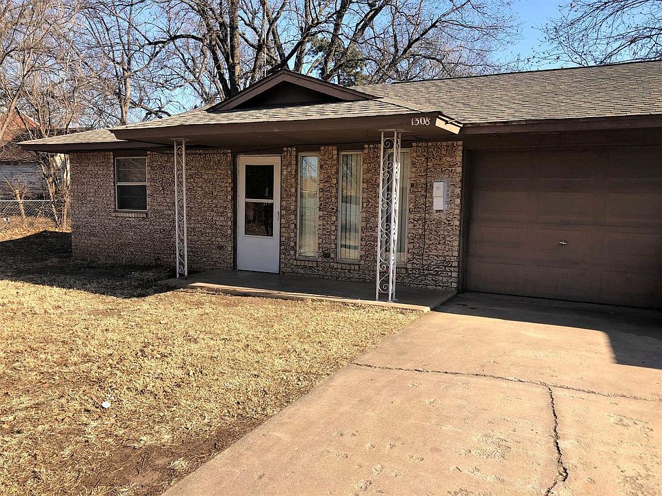 1st image of 1308 E Cypress Ave