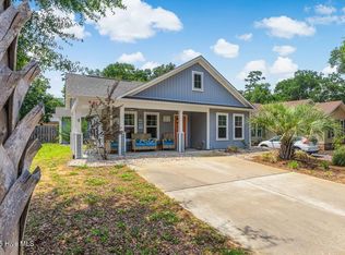 227 NE 38th St, Oak Island, NC 28465