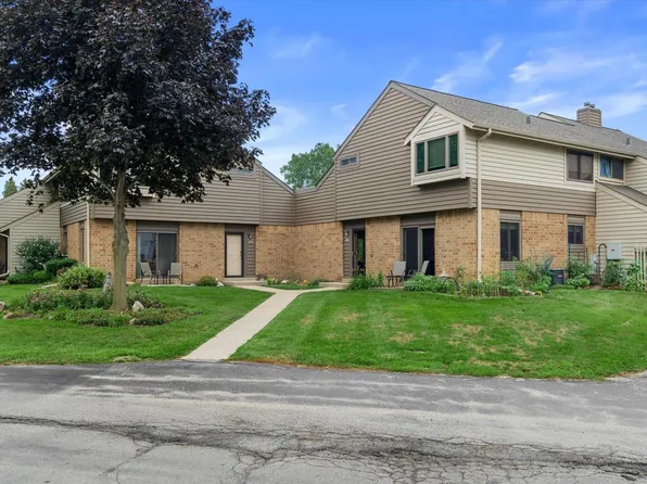 3807 W College AVENUE, Milwaukee, WI 53221